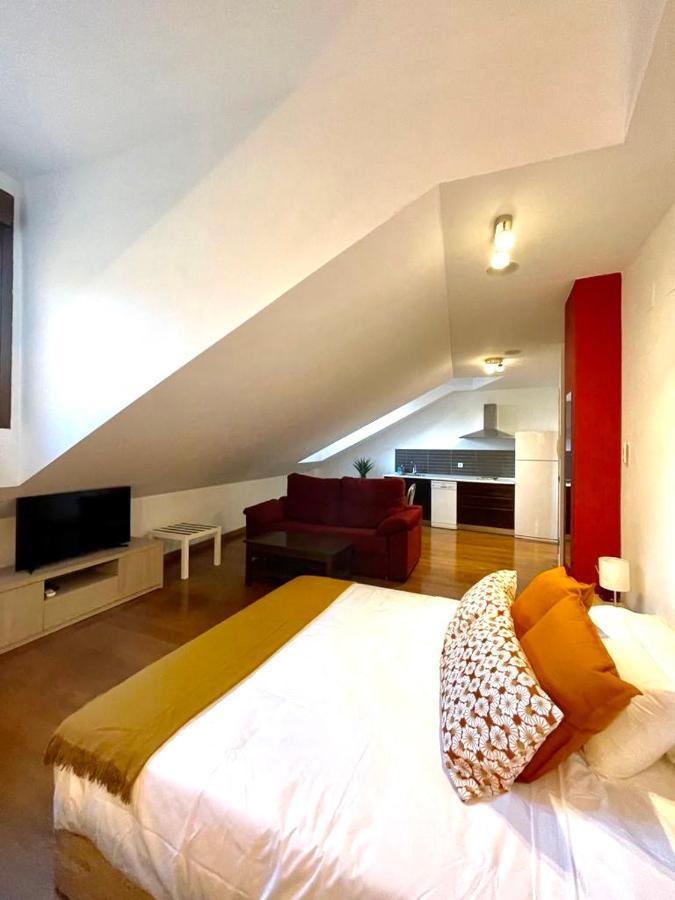 Apartamentos San Antonio Аранда де Дуеро Екстериор снимка