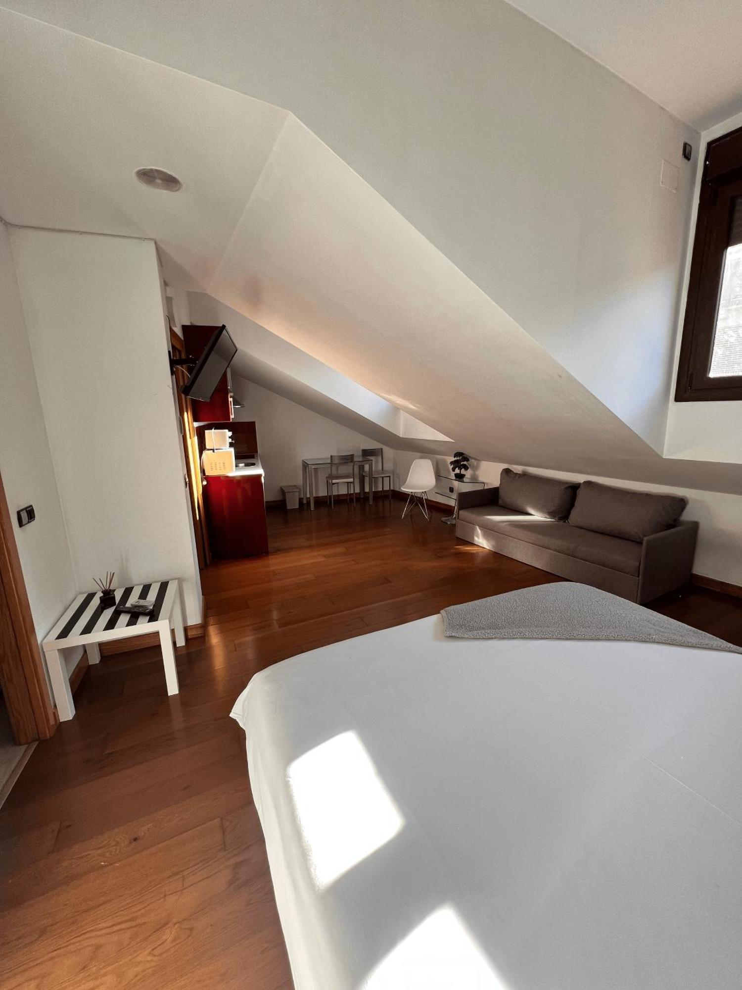 Apartamentos San Antonio Аранда де Дуеро Екстериор снимка