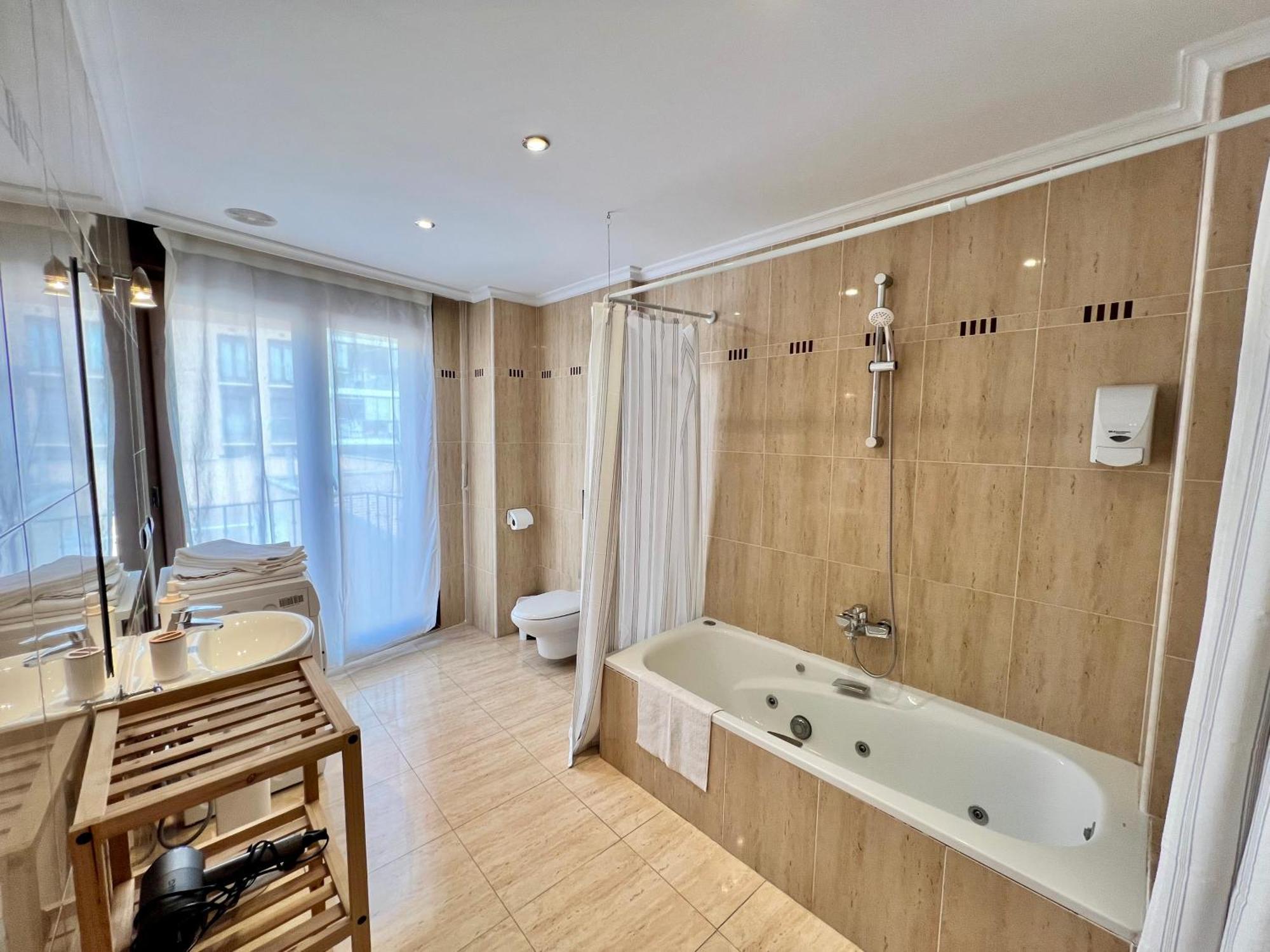 Apartamentos San Antonio Аранда де Дуеро Екстериор снимка
